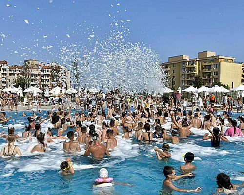 Зображення з галереї