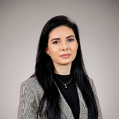 Пані Олена фото